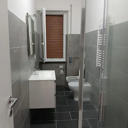 Grand Nomentana Apartment